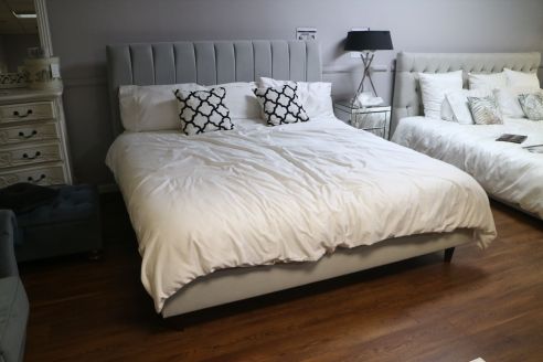 Francis Super King Bed - Passione Dove